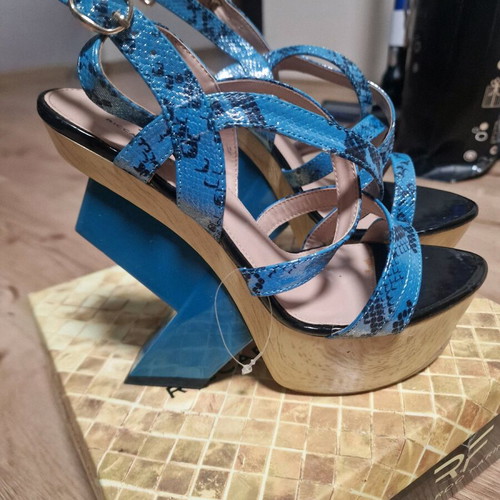 Blue women's high-heeled shoes new, size 36