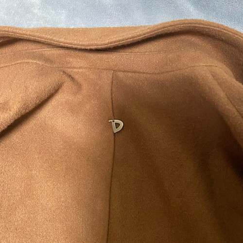 Dixie Women’s Long Coat size M used, brown