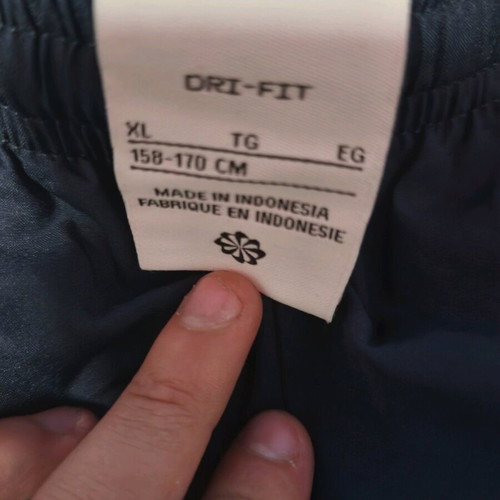 Nike Dri Fit vintage pants like new, XL kids' size