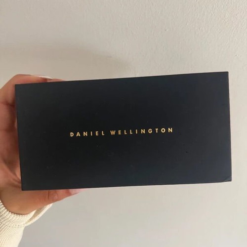 Daniel Wellington watch gold new authentic