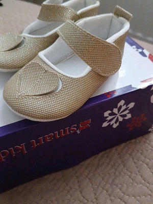 Baby shoes new
