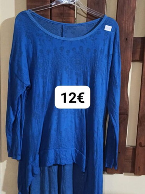 Asymmetric blouse new