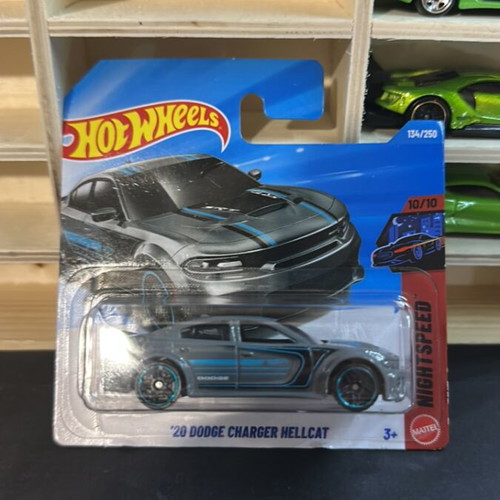 Hotwheels 2020 Dodge Charger Hellcat sealed, new