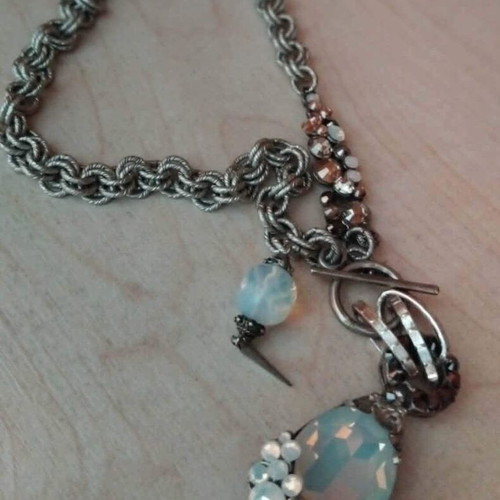 Necklace with stones handmade, like new, silver color