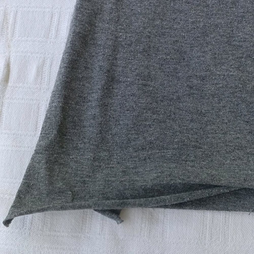 Women's mako t-shirt used, gray, size large with side tears