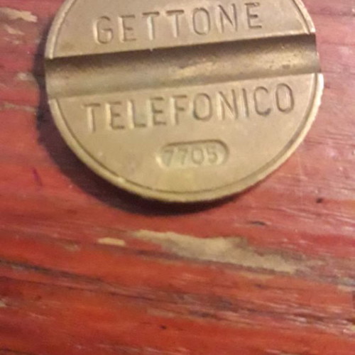 Vintage Gettone Telefonico used, 1974 & 1977 bronze tokens