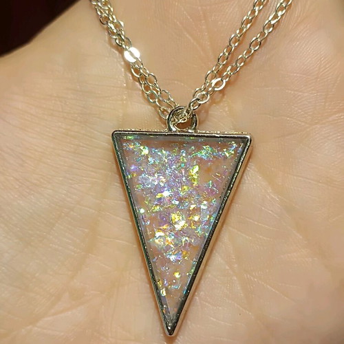 Handmade necklace new, silver with double chain and resin
