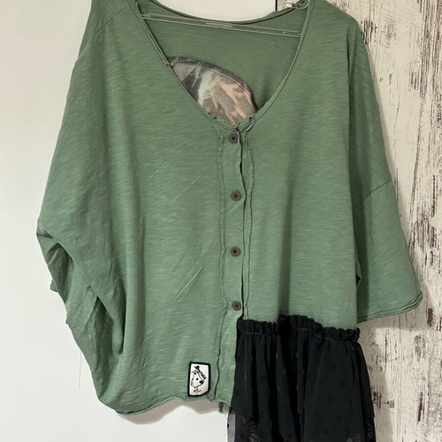 Asymmetric blouse made to order with Donatella details in black and green