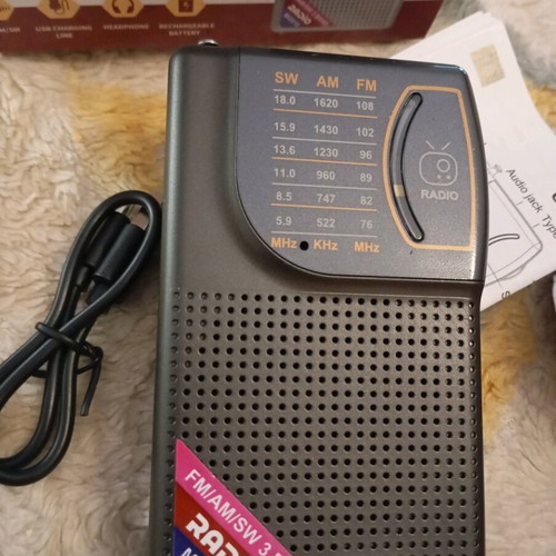 Radio new with rechargeable battery