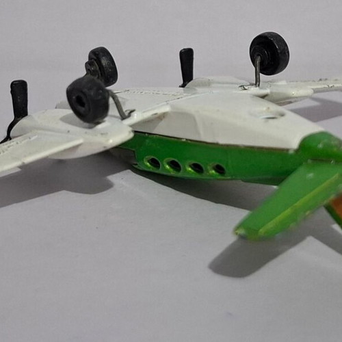 Matchbox Sky-Busters Diecast SB-9 Cessna 402 Jet Airplane used