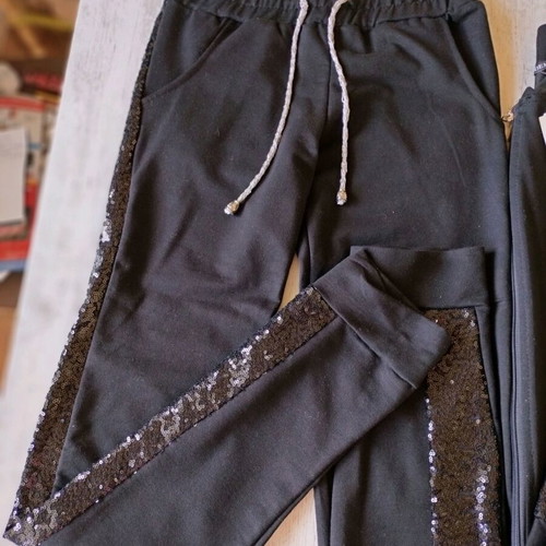 Tyr set new black with shiny trim, size S