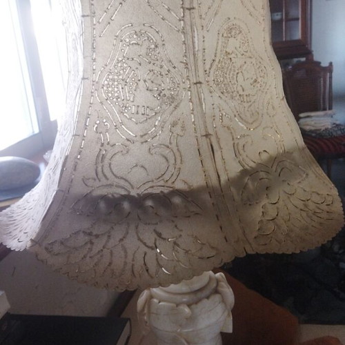 Vintage table lamp like new