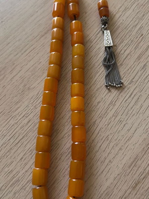 Komboloi 33 beads used, mastic, German bakelite, silver tassel
