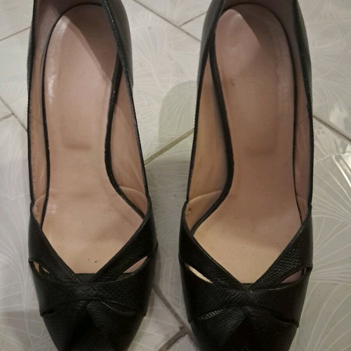Kalogiropou leather peep toe pumps like new, size 37.5