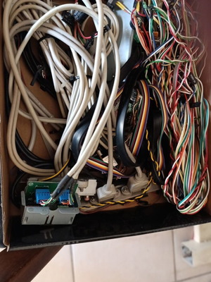 Computer and USB cables used, various types