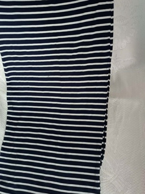 Striped skirt, black and white