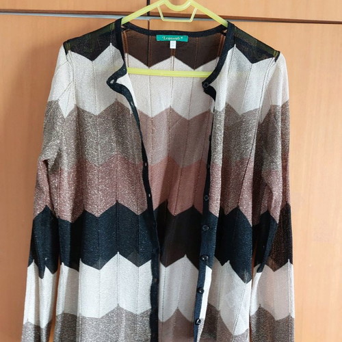 Cardigan used with thin fabric and gold thread, size XL