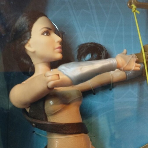 Wonder Woman Doll with Bow Mattel 2016 new