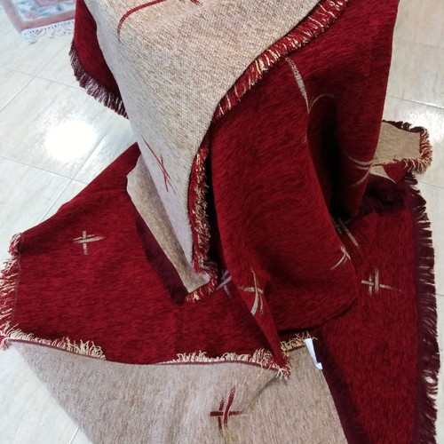 Throw blankets set two-piece burgundy and gold beige
