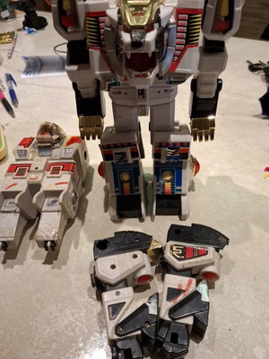 Figures for spare parts