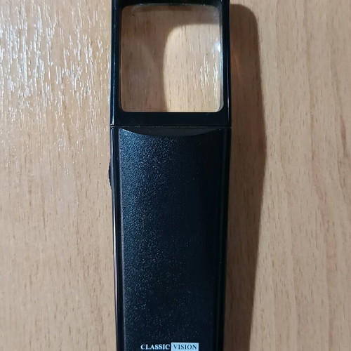 Classic Vision magnifying glass used with LED light