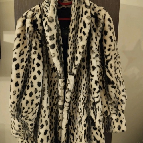 Eco fur coat like new, excellent quality, size L-XXL