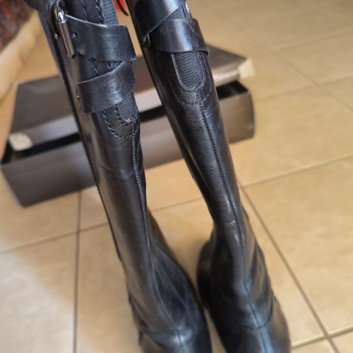 Tamaris knee-high boots like new, size 37, black
