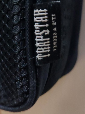 Trapstar bag new, black