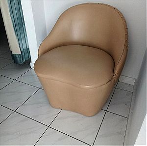 Πολυθρονακι- καρέκλα δερμάτινο μπεζ