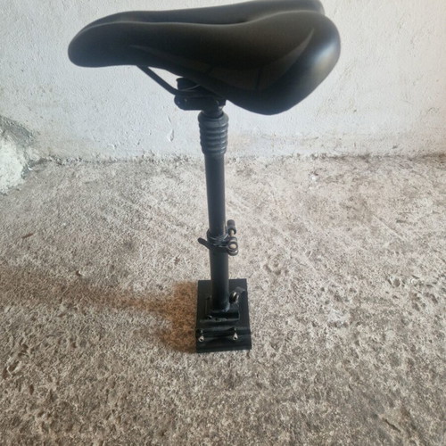 Saddle seat for electric scooter like new, fits Xiaomi M365 models