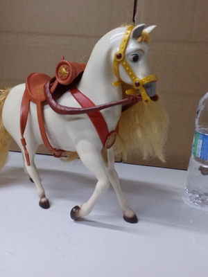Maximus horse figure 25 cm Disney Tangled with Pascal figure