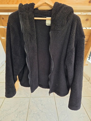 Fleece jacket with hood black used