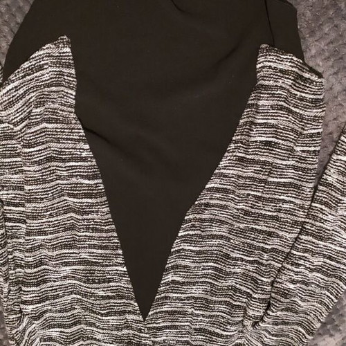Woolen blouse with black back transparency like new