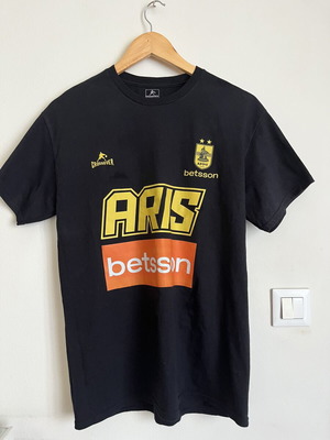 Crossover basketball t-shirt black size M like new unisex