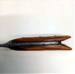  Χειροποίητο μαχαίρι αρχών του προηγούμενου αιώνα ( Μακεδονικού Αγώνα) με χειρολαβή από κέρατο.