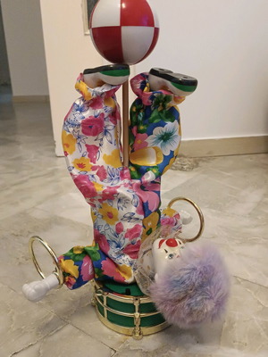 Plastic Clown with Sound Like New Decorative