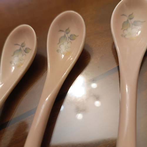 Porcelain spoons with pink flower design, 14 cm, new