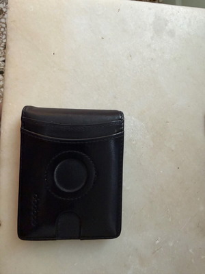 Men's wallet like new, excellent condition