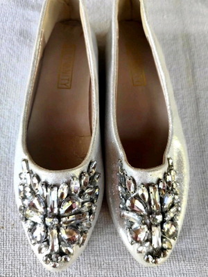 Ballerina shoes silver size 40 new embroidered with strass