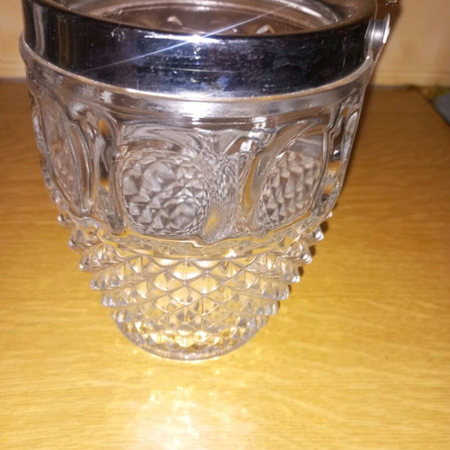 Vintage crystal ice bucket with silver-plated handle like new