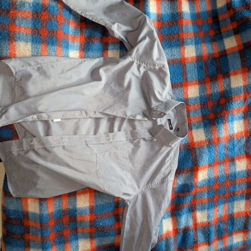 Men's shirt like new, white and blue, sizes XL and XXL