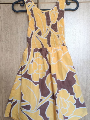 Zara printed dress like new, floral, size 140 cm