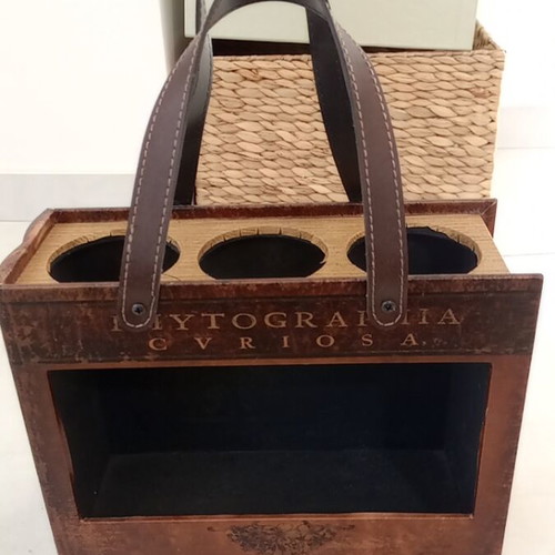 Wooden drinks holder for three bottles like new with book design