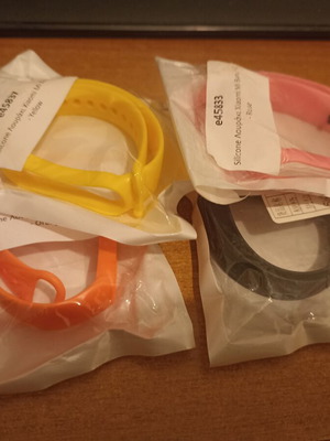 Silicone Bands for Xiaomi Mi Band 5 and 6 new, multicolor