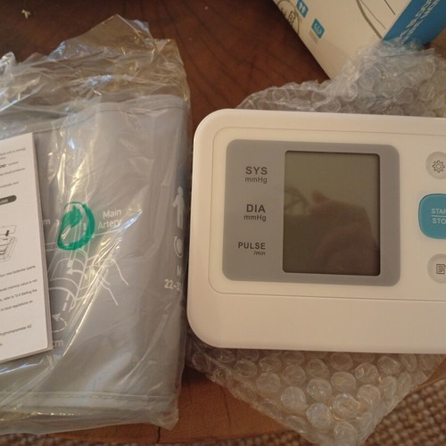 Digital Arm Blood Pressure Monitor new, Biopromitheftiki