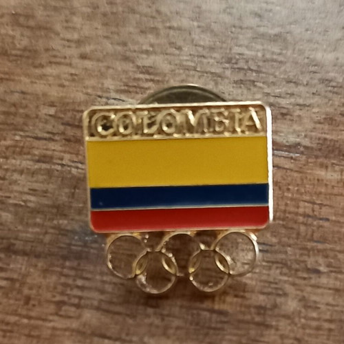 Olympic Games 2004 pin like new
