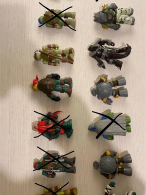 Ninja Turtles 8 figures like new