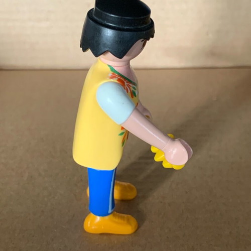 Playmobil figures used, 28 hippies without box