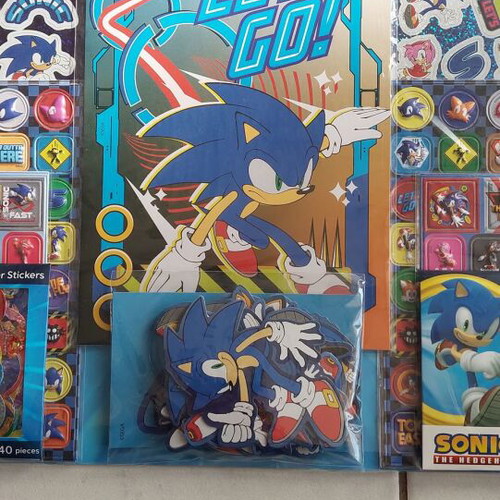 Sonic the hedgehog stickers new, pack of 500 pieces