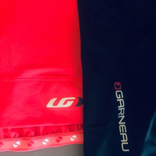 Garneau cycling clothing set like new, women's size S